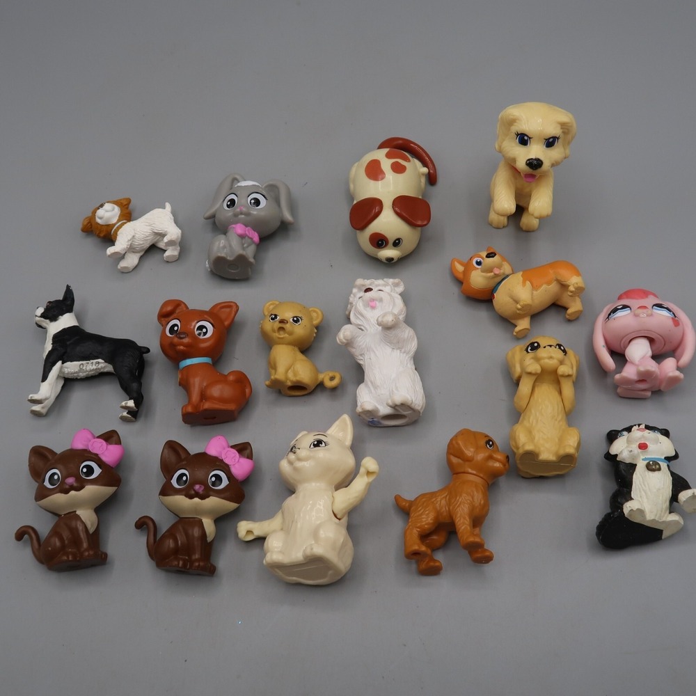 Lot Of 16 Assorted Puppy Dog Figurines Realistic Detailed Pretend Figures